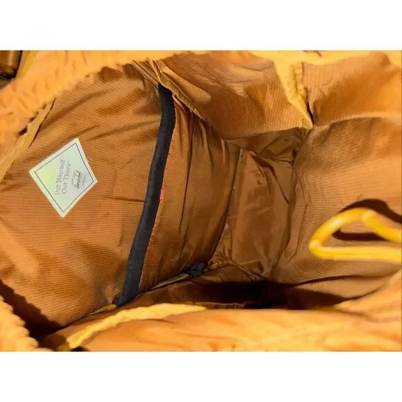 Hershel Supply Co. Little American Backpack - Picture 8 of 9